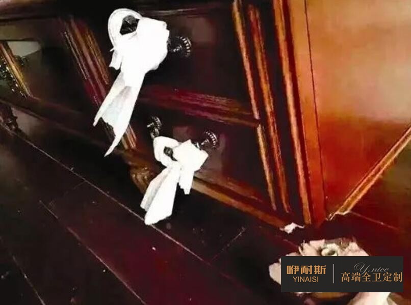 實(shí)木浴室柜為什么這么貴？